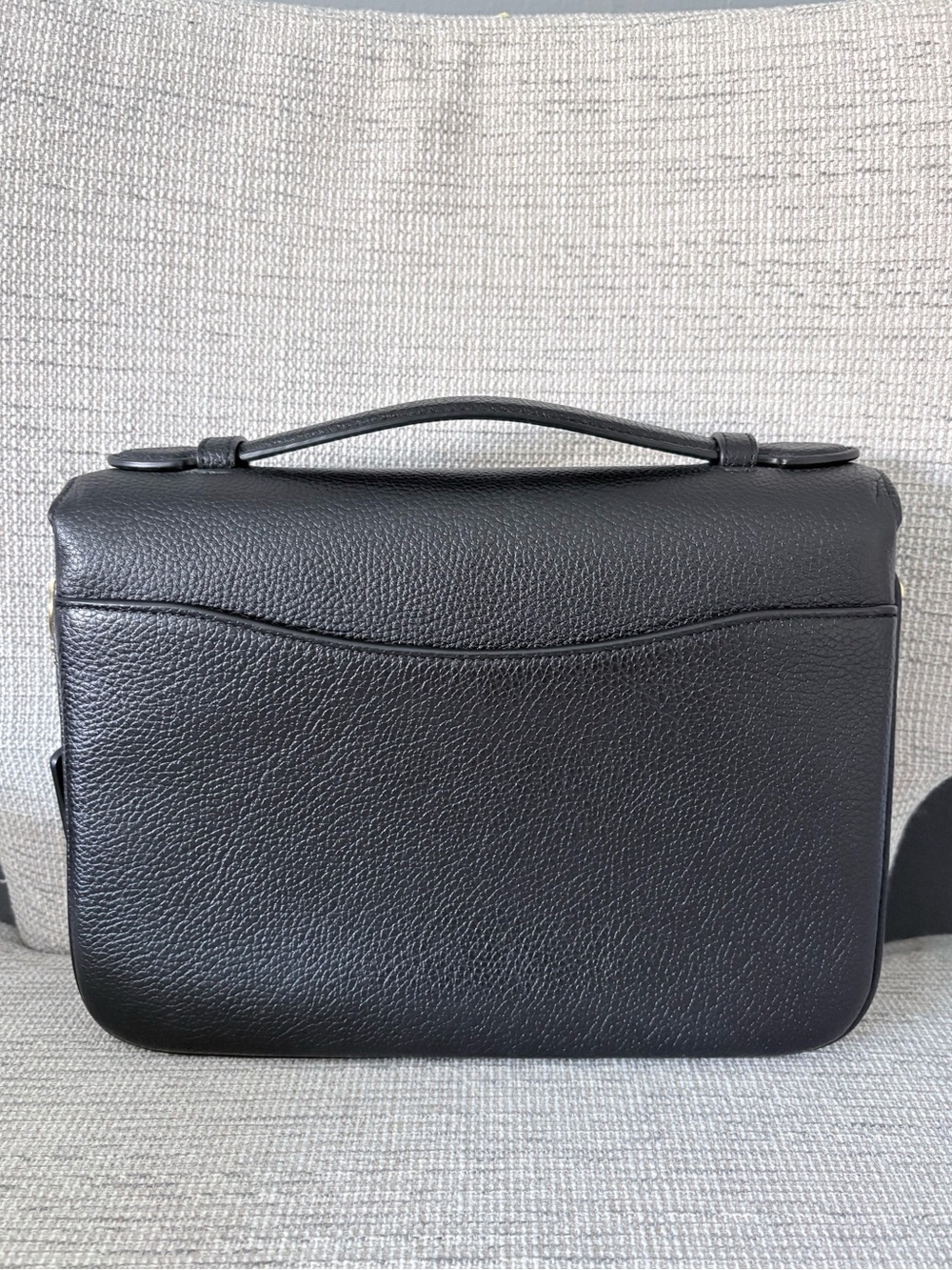 Coach Cassie Crossbody - Picture 7 of 9